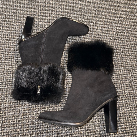 Via Spiga Black Fur-Trimmed Heeled Boots - Picture 3 of 9